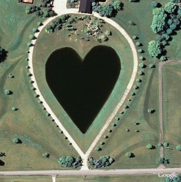 heart-shaped-lake1