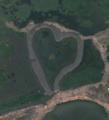 heart-shaped-wetland1