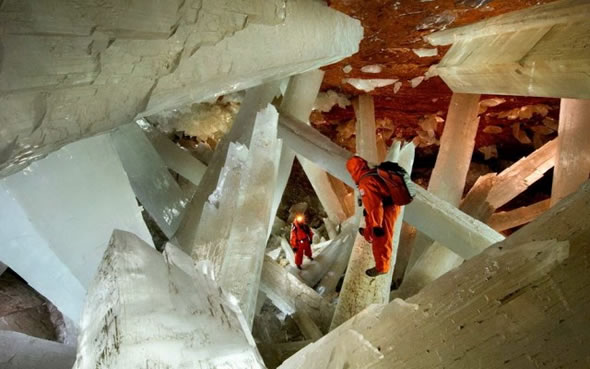 Cuevas de Naica con cristales gigantes (10)