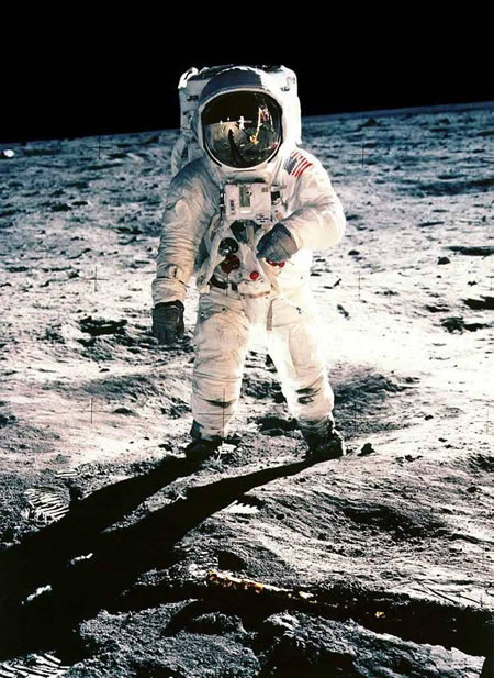 Neil Armstrong luna Apollo 11