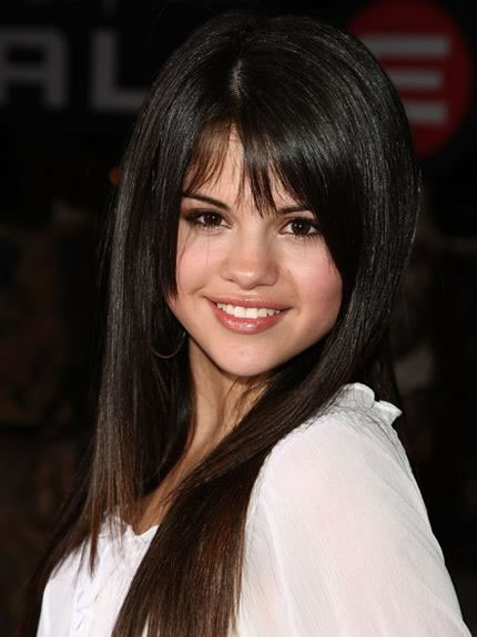 Selena Gomez (16)
