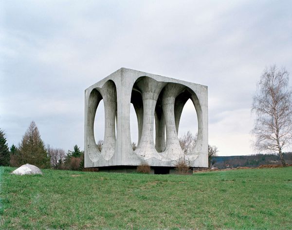 Monumentos abandonados Yugoslavia (5)
