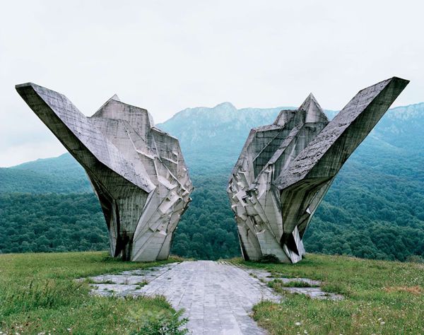Monumentos abandonados Yugoslavia (23)