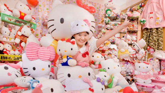 Asako Kanda Hello Kitty (2)