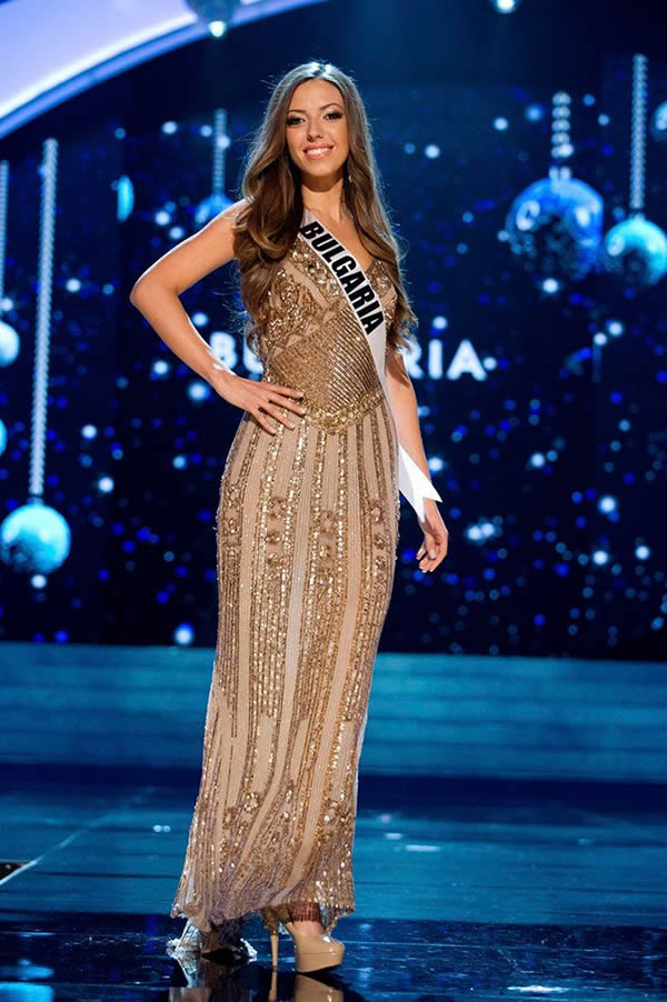 Miss Universo 2012 vestidos noche (71)