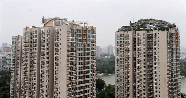 Excéntrico empresario construye casa en edificio en Beijing (3)