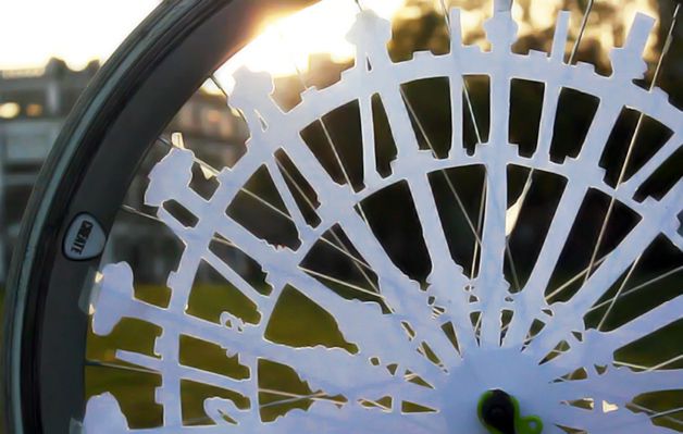 Diseñadora crea animación en ruedas de bicicleta usando ilusión óptica (2)