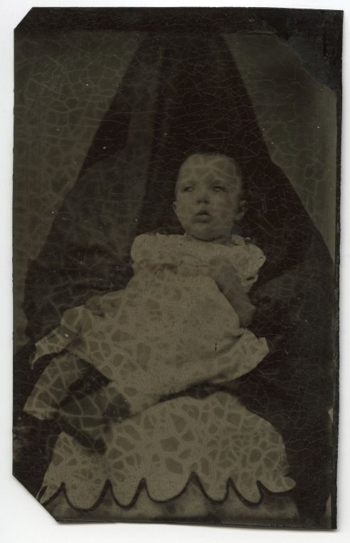 Madres invisibles fotografia antigua (1)