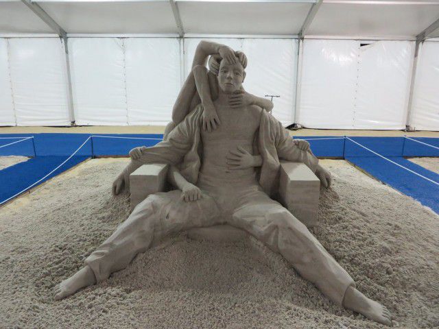 Esculturas arena Guy-Olivier Deveau (5)