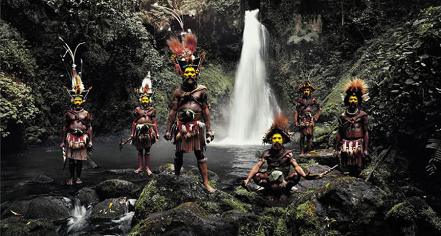 La vida de las tribus que están desapareciendo en todo el mundo 06