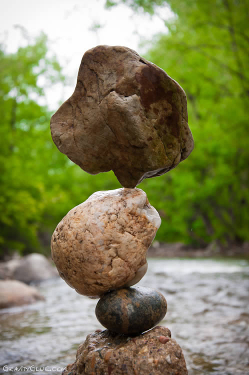 Michael Grab rocas en equilibrio (10)