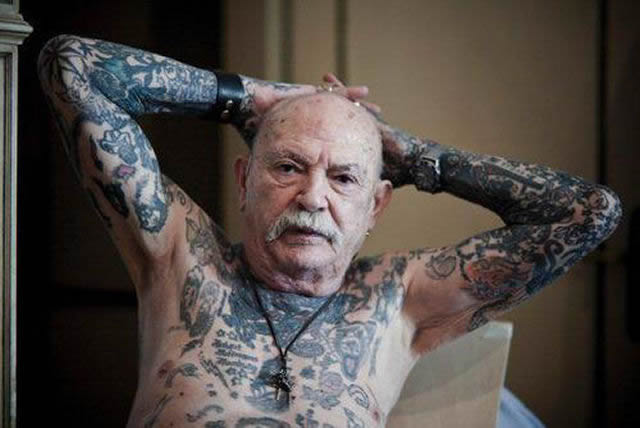 Abuelos con tatuajes (5)
