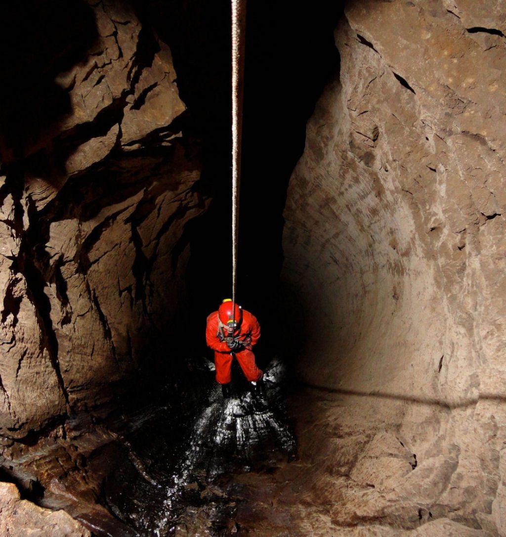 Caverna Krubera en Abjasia (5)