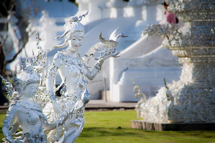 templo blanco tailandia (3)