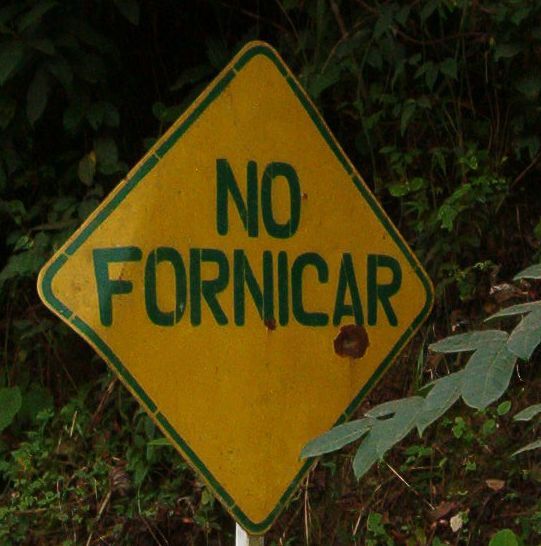 letrero no fornicar