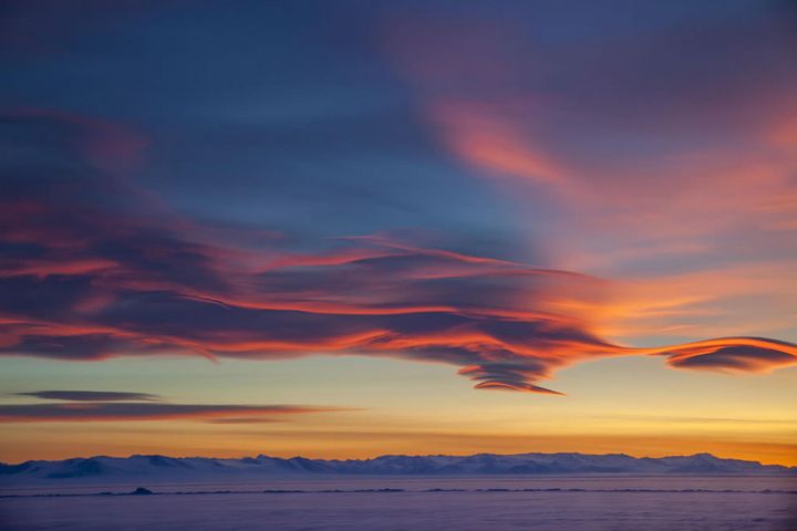 nubes lenticulares series McMurdo