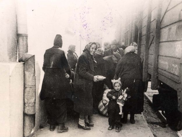 deportados a campos de concentracion