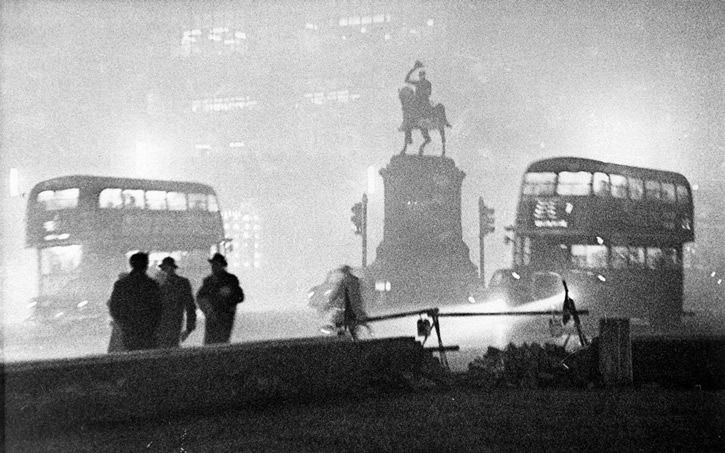 La noche de la gran niebla en londres 1952