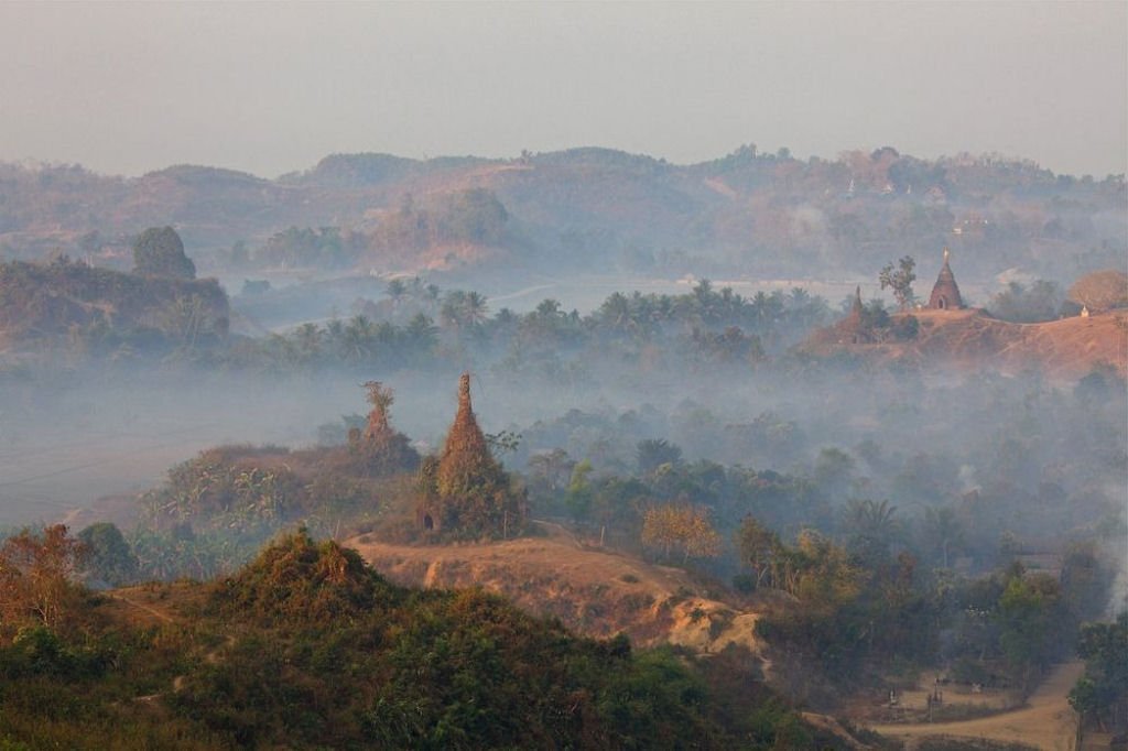 ruinas de Mrauk U en Birmania (2)