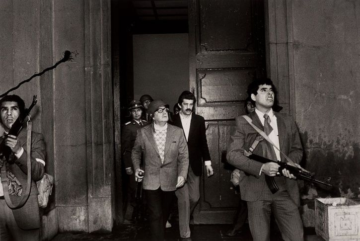 Presidente Salvador Allende durante bombardeos