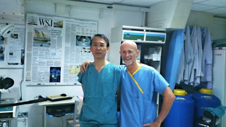 Sergio Canavero y Dr. Xiaoping Ren