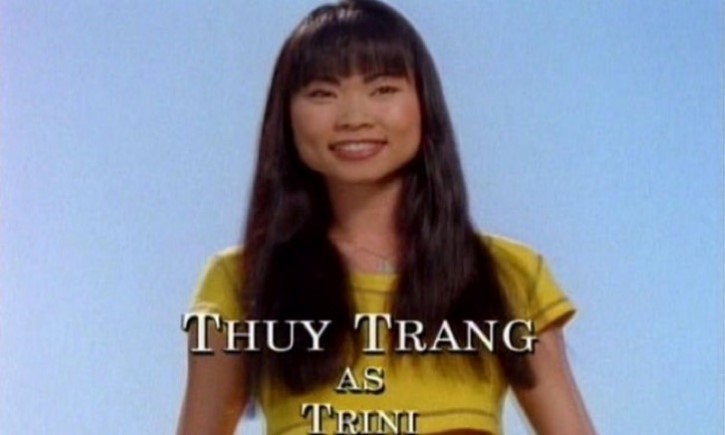 Thuy Trang power range amarilla