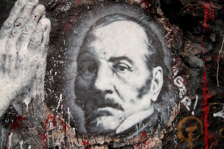 Allan Kardec fundador del espiritismo grafiti