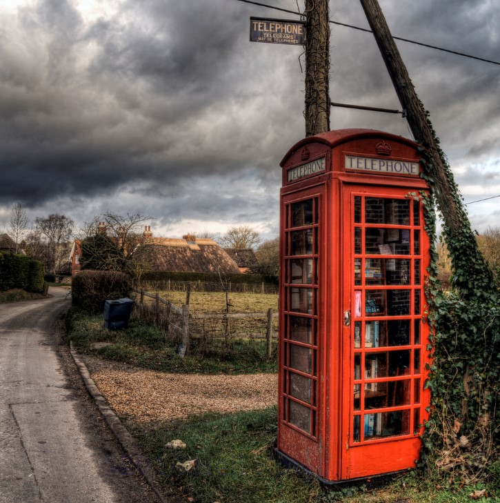 cabina telefonica roja