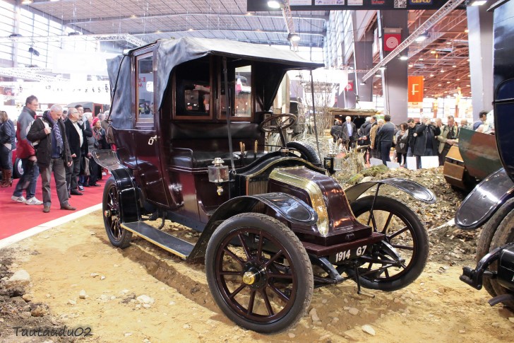 Renault ag1 fiacre 1914