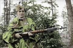 Liudmila Pavlichenko rifle