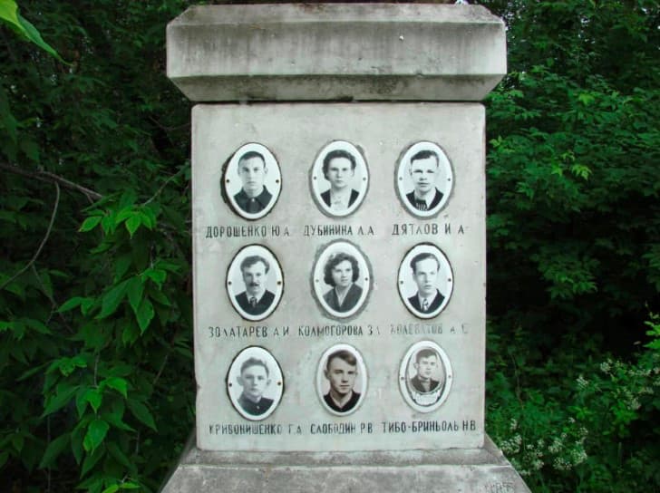 dyatlov monumento