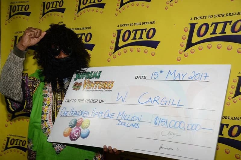 ganadores loteria jamaica mascaras (1)