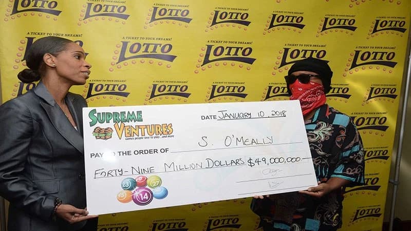 ganadores loteria jamaica mascaras (4)