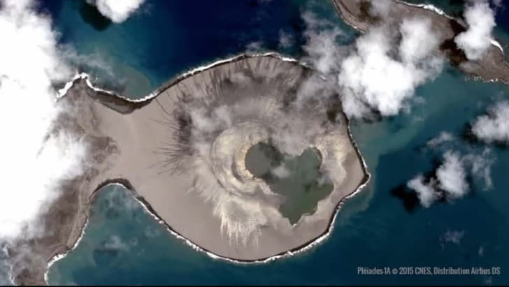 isla reciente formacion en tonga