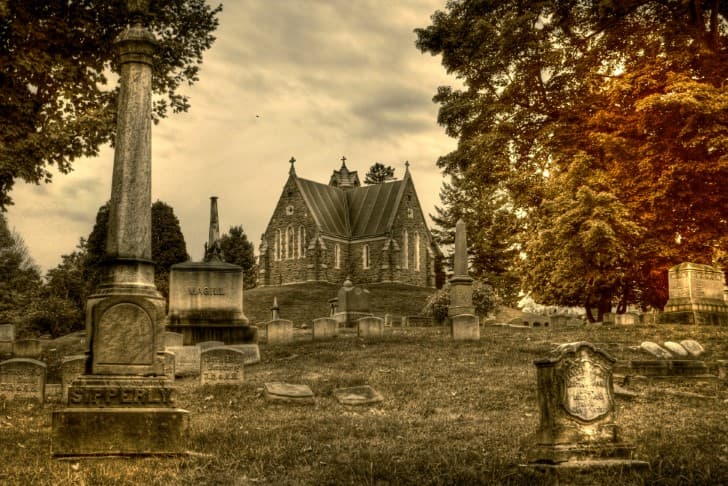 cementerio solitario
