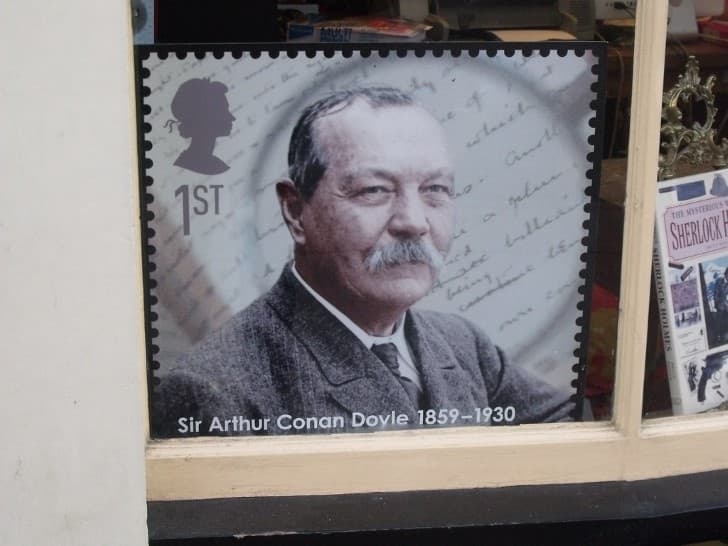 Arthur Conan Doyle fotografia a color