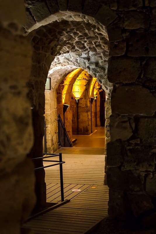 Tunel de los Templarios en Fortaleza de Acre arquitectura medieval