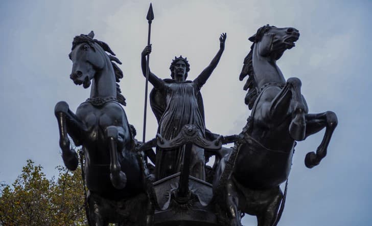 estatua de Boudica en Westminster Bridge