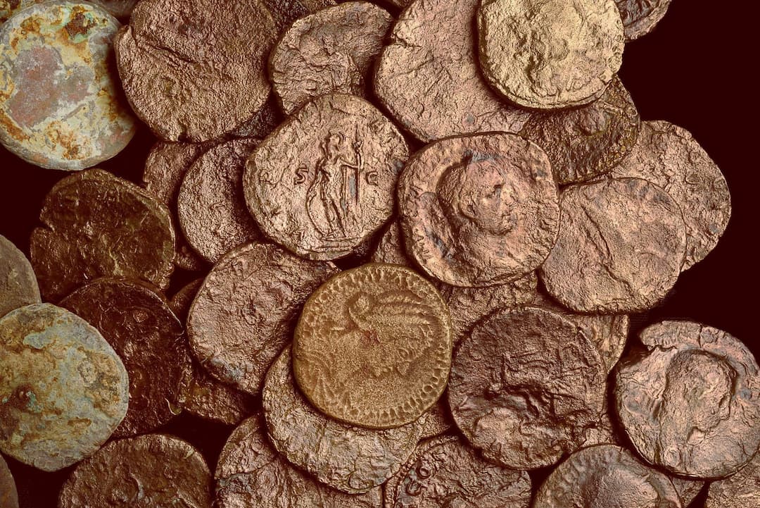 monedas de horo terosoro en cesarea israel